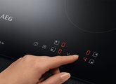 AEG IBS64200CB inductiekookplaat 8