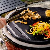 Kamado Joe Karbon Steel (Classic Joe ® Griddle) 2