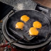 Kamado Joe Karbon Steel (Classic Joe ® Griddle) 3