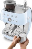 SMEG EGF03PBEU 50's Style Handmatige Espressomachine 5