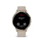 Garmin Venu® 3S, Soft Gold rand van roestvrij staal met French Grey behuizing en siliconen band 1