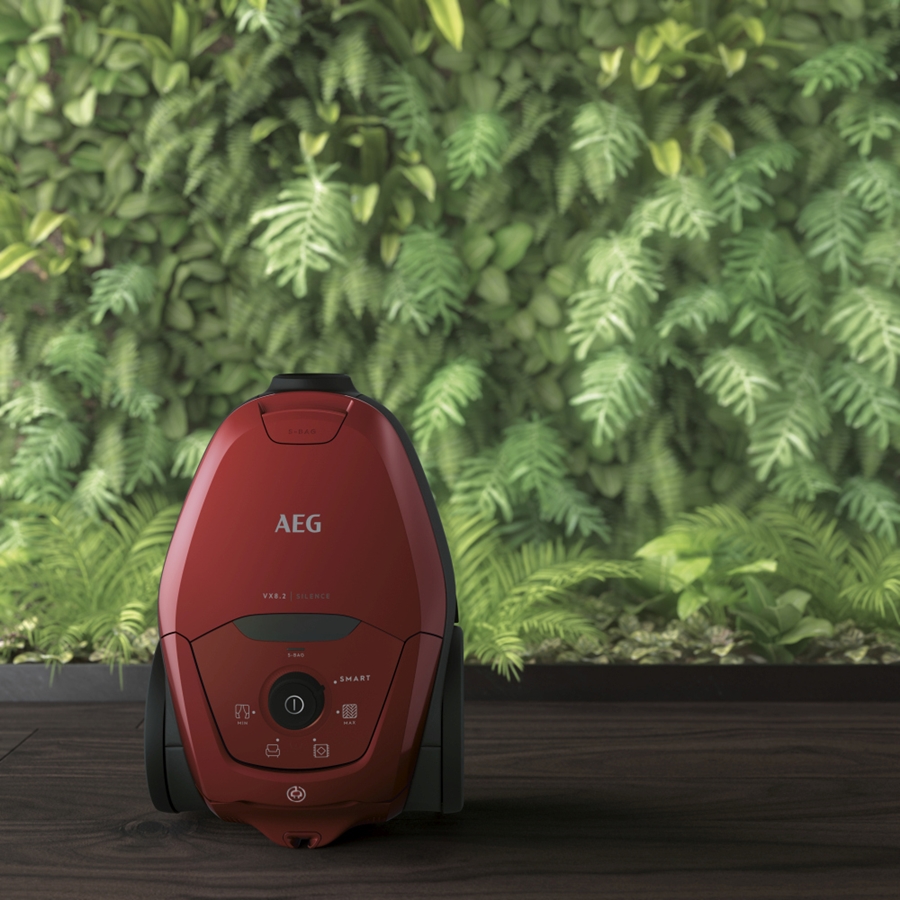 AEG VX82-1-2CR Stofzuiger met Zak - Rood 17