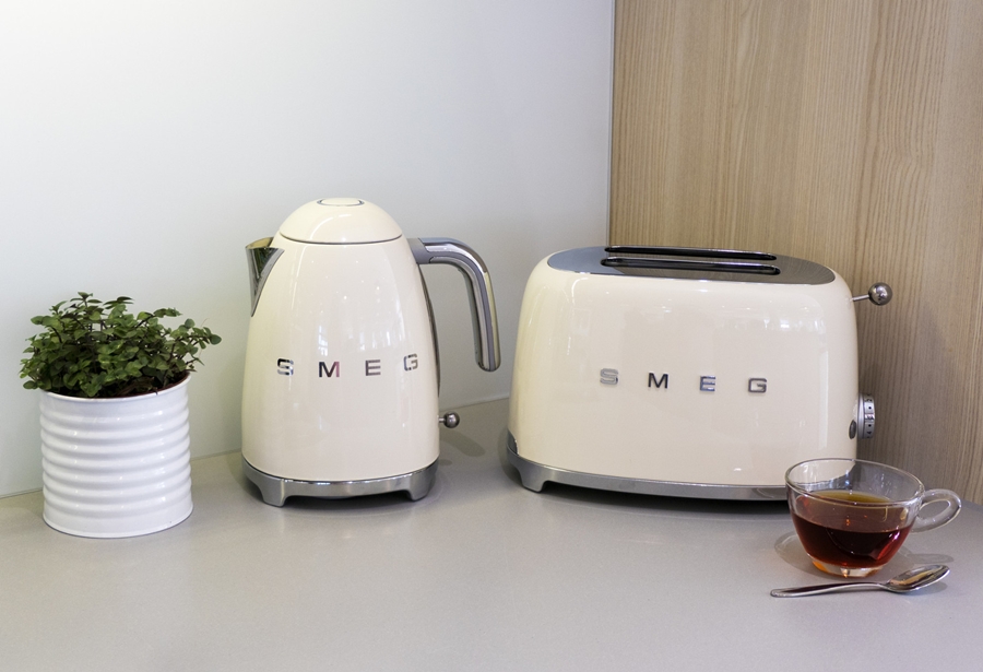 SMEG TSF01CREU Broodrooster 50's Style - Creme 7
