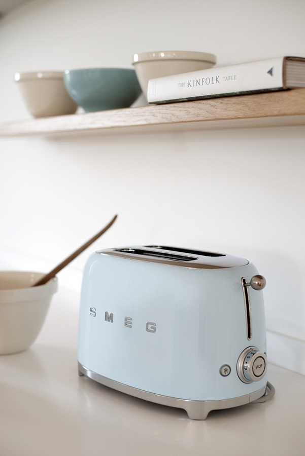 SMEG TSF01PBEU Broodrooster 50's Style - Pastelblauw 15