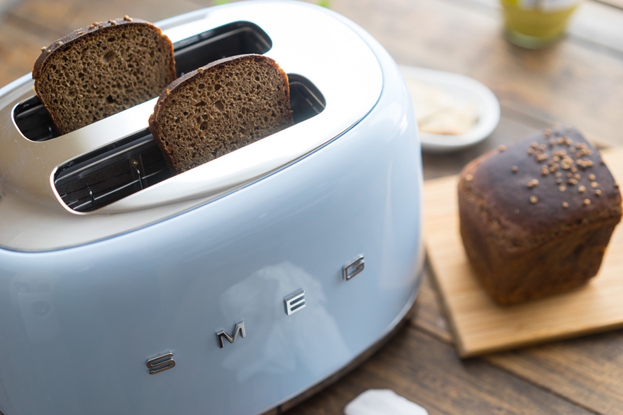 SMEG TSF01PBEU Broodrooster 50's Style - Pastelblauw 36