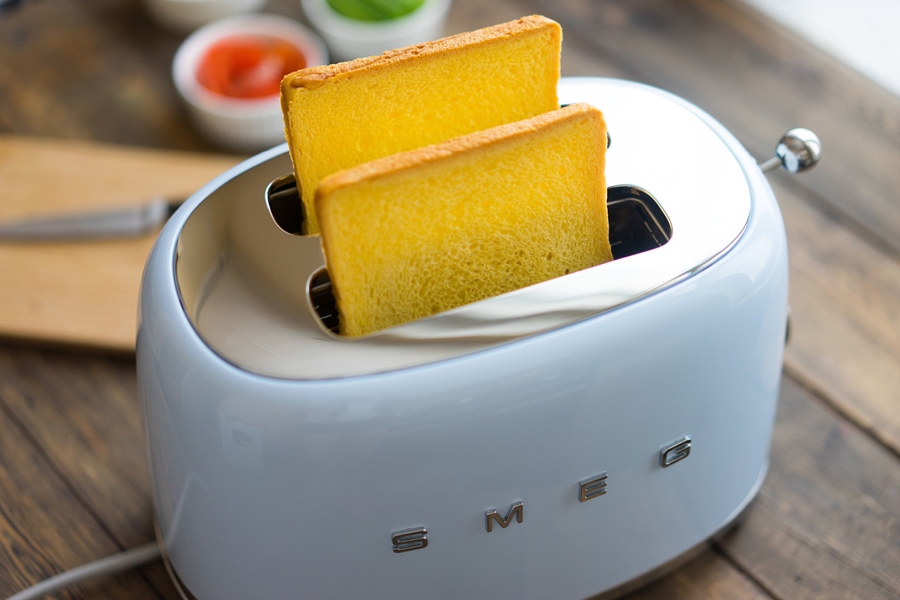 SMEG TSF01PBEU Broodrooster 50's Style - Pastelblauw 38