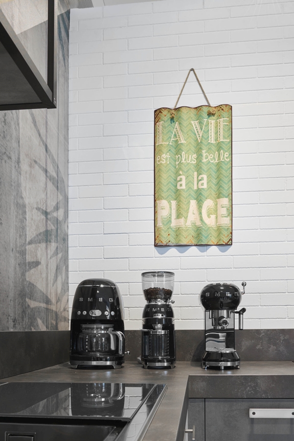 SMEG DCF02BLEU 50's Style Koffiemachine - Filterkoffie - Zwart 10