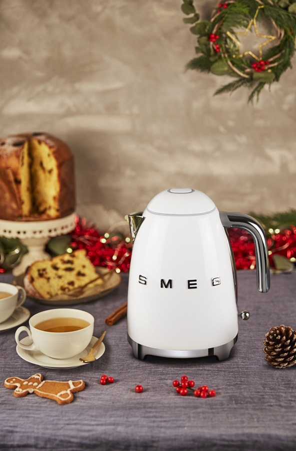 SMEG KLF03WHEU Elektrische Waterkoker 50's Style - Wit 7