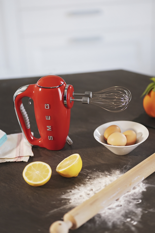 SMEG HMF01RDEU 50's Style Handmixer - Rood  11