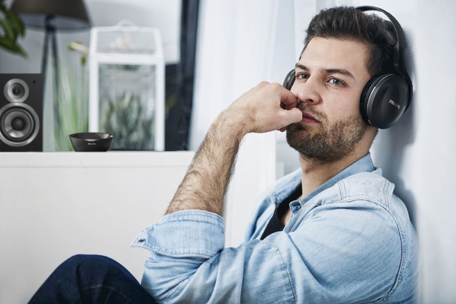 Philips SHD8850 draadloze radiofrequentie TV koptelefoon 10