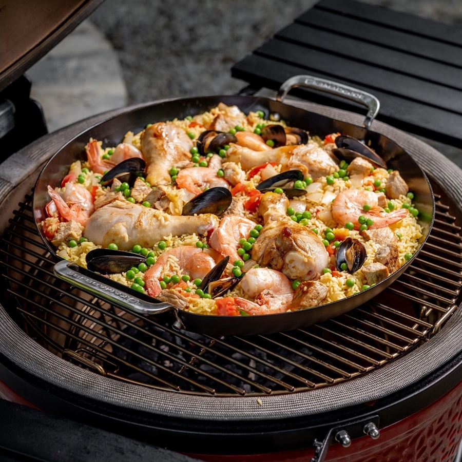 Kamado Joe Karbon Steel (Paella Pan) 5