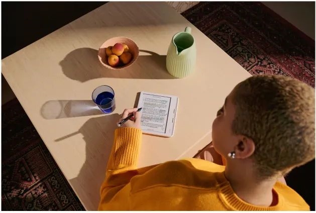 Kobo Libra Colour Wit  7