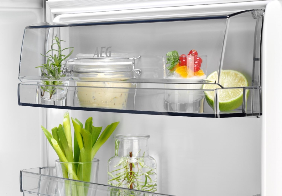 AEG TSC6N181ES 6000 TwinTech Inbouw Koel-vriescombinatie 4