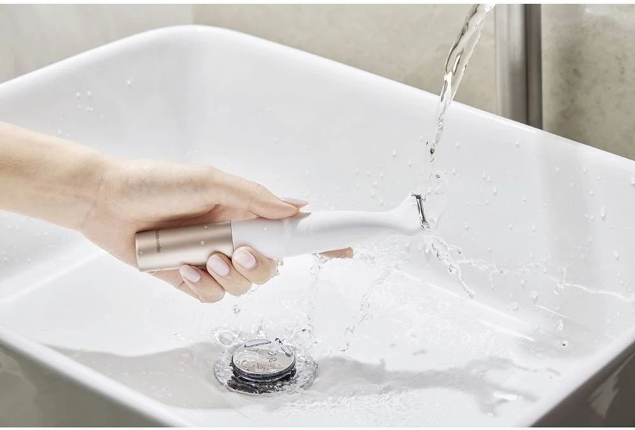 Panasonic ES-WM31-P301 5-in-1 Trimmer & Scheerapparaat - Body & Bikini Kit  6