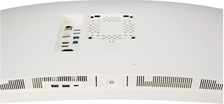 LG UltraWide 38WR85QC-W monitor 6