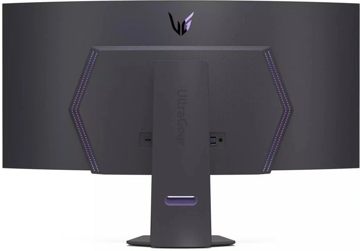 LG UltraGear 45GS95QE-B monitor 5