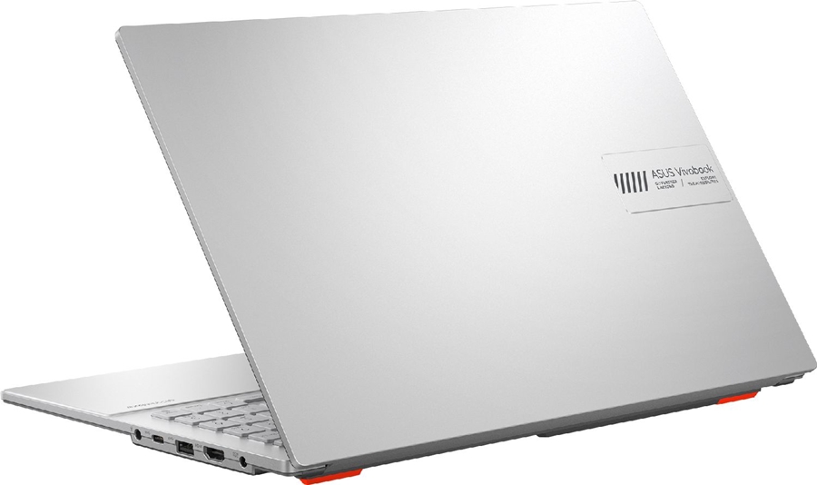 ASUS Vivobook 15 Go E1504GA-NJ060W 8