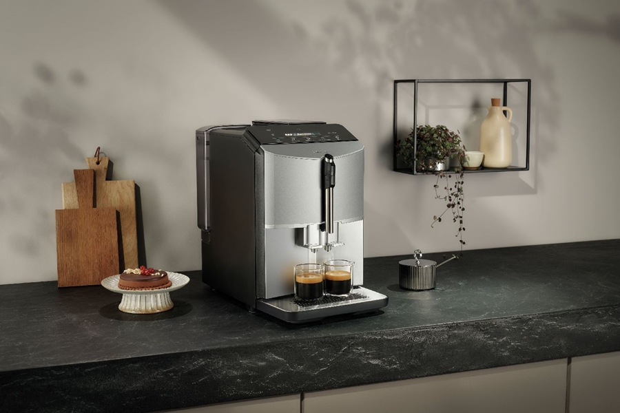 Siemens TF303E07 EQ300 Volautomatische Koffiemachine - RVS - Zilver Metallic 4