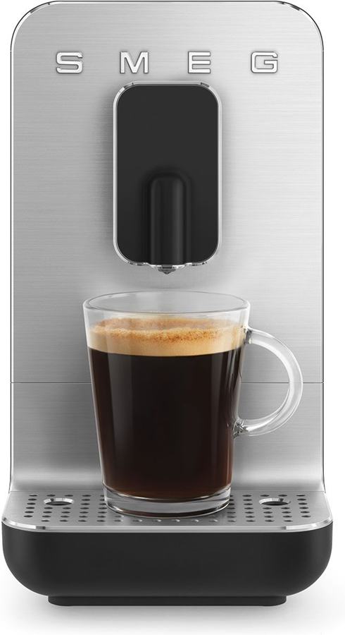 SMEG BCC11BLMEU Bean to Cup Volautomatische Koffiemachine - Zwart 10