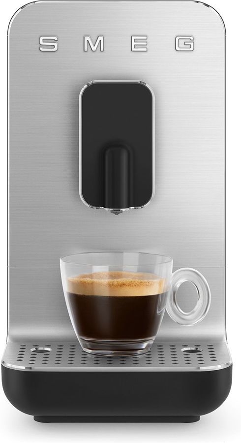 SMEG BCC11BLMEU Bean to Cup Volautomatische Koffiemachine - Zwart 9