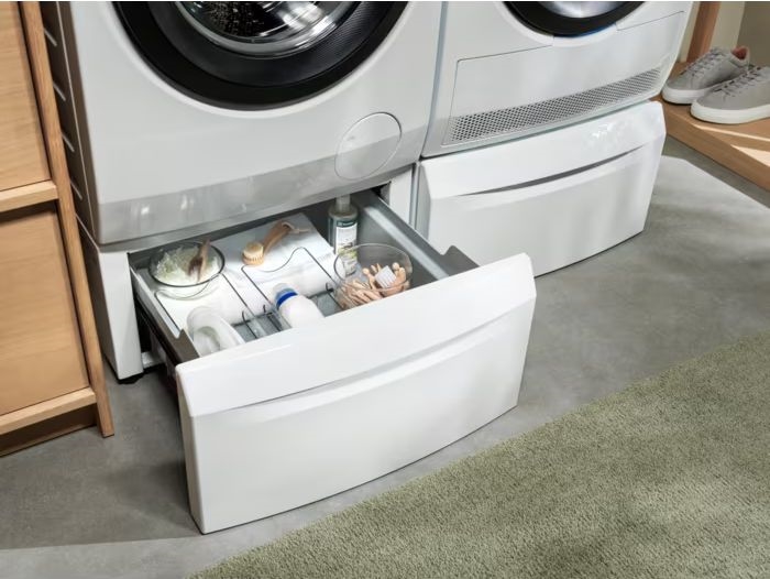 AEG M1WYHPE3 Voetstuk 3