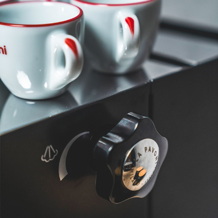 SMEG LPMCBN02EU Espresso Koffiemachine - Pistonmachine 6