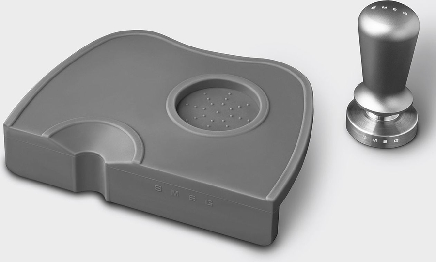SMEG ECTS01 Koffietamper 3