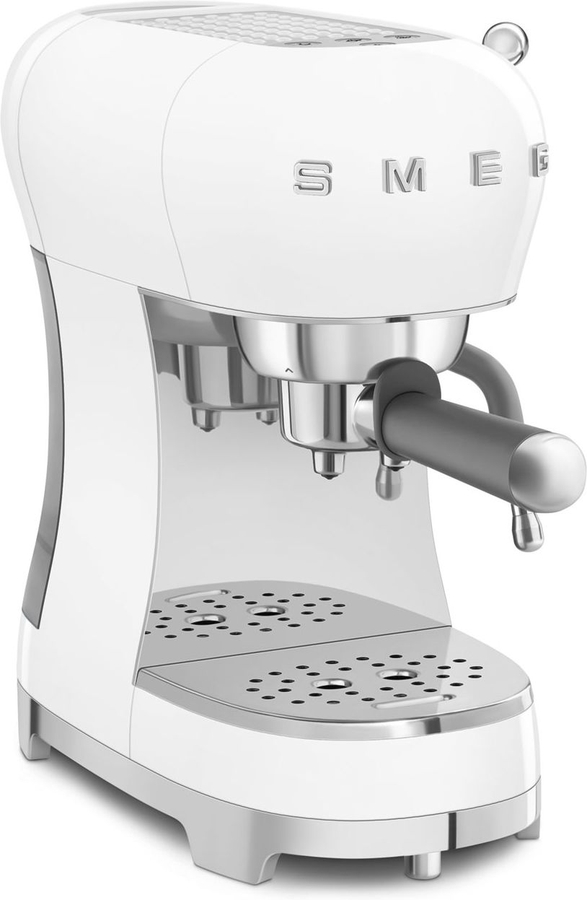 SMEG ECF02WHEU 50's Style Espresso Koffiemachine 3
