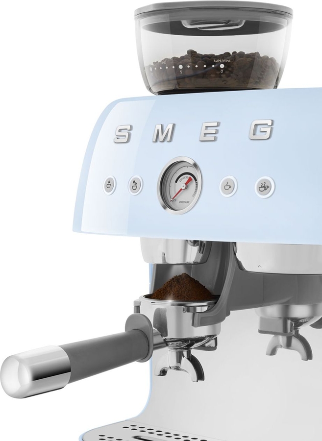 SMEG EGF03PBEU 50's Style Handmatige Espressomachine 6