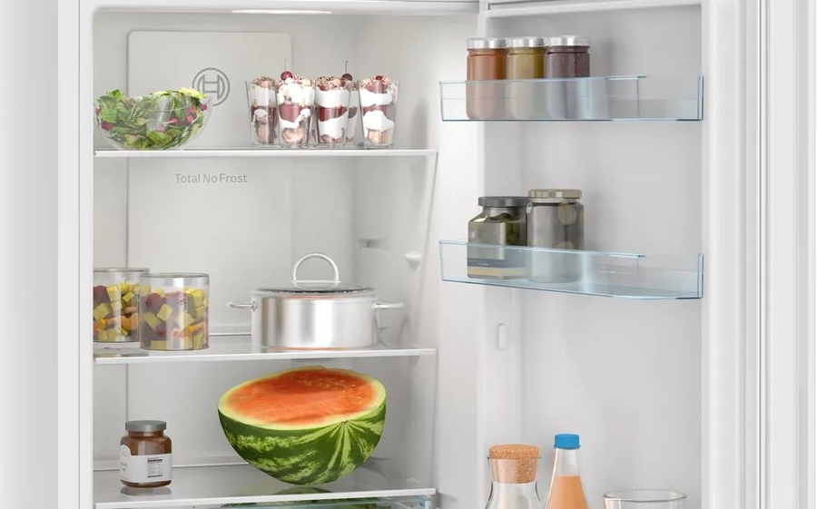 BOSCH KGN33NWDA Serie 2 Koel-vriescombinatie 4