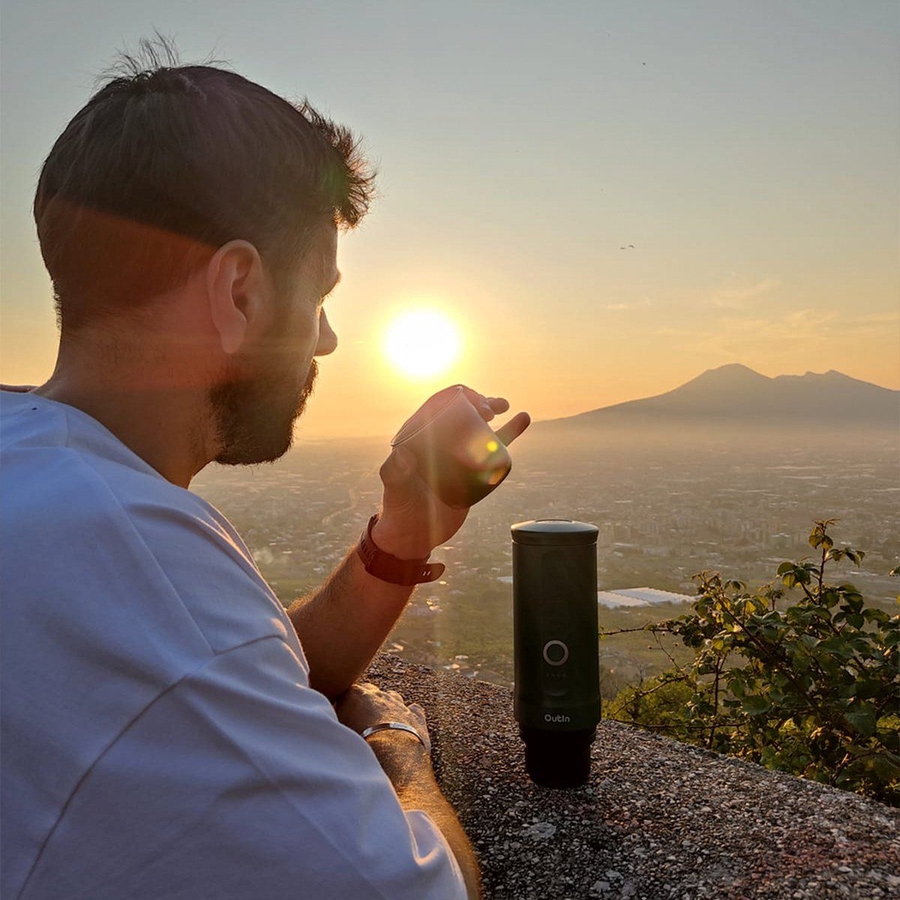 OutIn Nano Draagbare Espresso Machine - Space Grey 10