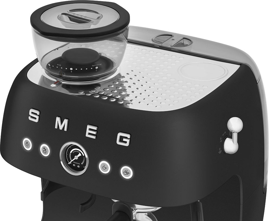 SMEG EGF03BLMEU Handmatige Espressomachine 50's Style - Mat Zwart  7