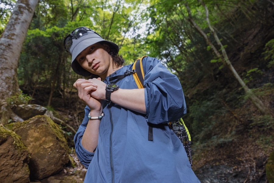 Garmin Instinct 3 – 45 mm AMOLED Zwart met zwarte band 9