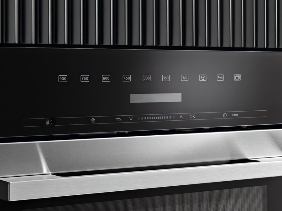 Miele M 7140 TC inbouw solo magnetron 4